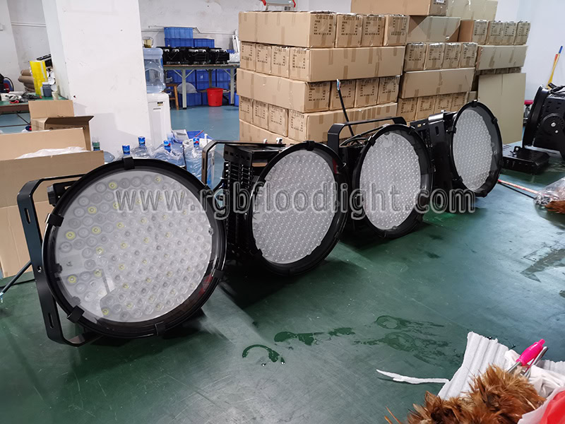 Color Changing LED Flood Lights for Outdoor Building Lighting