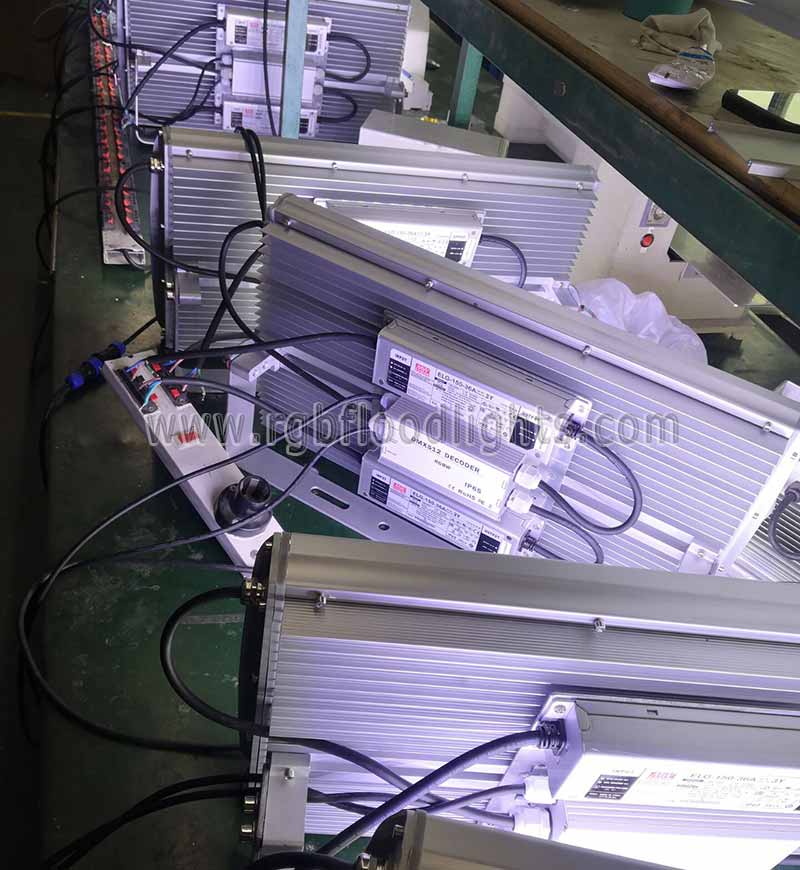 Outdoor Multi Colored Hotel Facade 200W RGB LED Flood Light