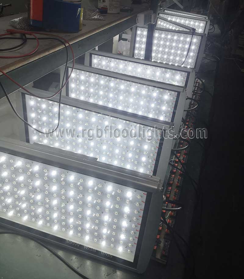 Outdoor Multi Colored Hotel Facade 200W RGB LED Flood Light